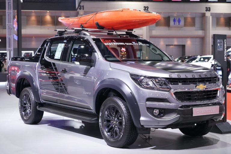 Chevrolet Booth_Colorado with kayak
