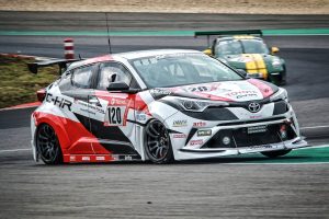 Toyota C-HR คว้าอันดับ 1 รอบคัดเลือก รายการ ADAC Qualifying Race 24h Nürburgring