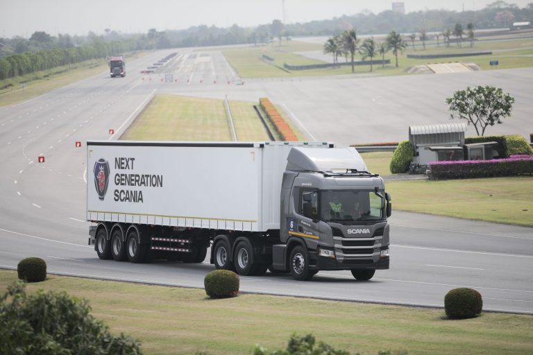 บริดจสโตน ร่วมกับ สแกนเนีย สยาม จัดทดสอบสมรรถนะรถบรรทุก