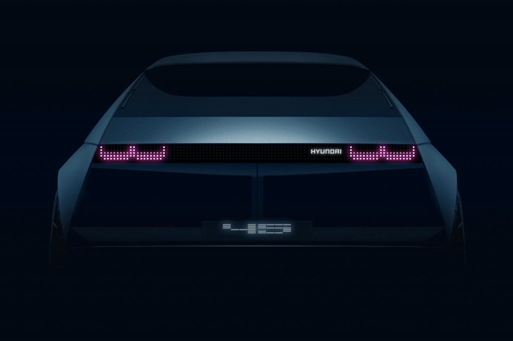 ข่าว รถ วันนี้ : ฮุนได 『45』 รถยนต์ต้นแบบรุ่นใหม่ที่บ่งบอกถึงการดีไซน์รถยนต์พลังงานไฟฟ้าในอนาคตของฮุนได มอเตอร์