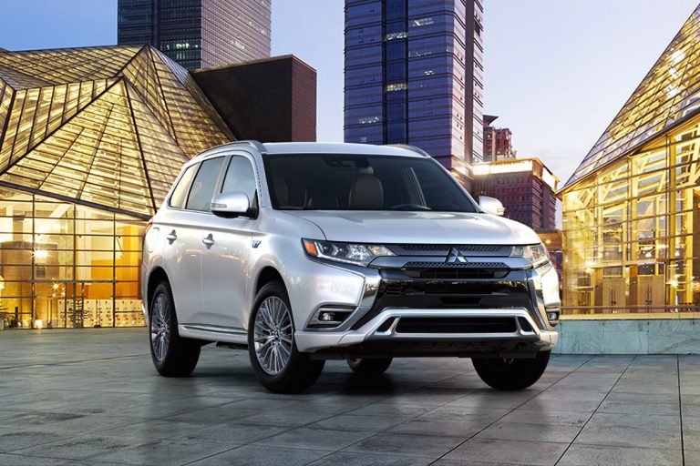 ข่าวรถวันนี้  : มิตซูบิชิ มอเตอร์ส ผู้บุกเบิกเทคโนโลยีระบบขับเคลื่อนไฟฟ้าสู่รถปลั๊กอินไฮบริดที่ขายดีที่สุดในโลก