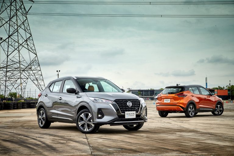 ข่าวรถวันนี้ : 3 สิ่งที่ทำให้ นิสสัน คิกส์ อี-พาวเวอร์ ใหม่ โดดเด่น ไม่เหมือนใคร นอกจากดีไซน์ นิสสัน คิกส์ อี-พาวเวอร์ ที่โดดเด่น ยังมีอีกสามเทคโนโลยีล้ำสมัยที่สุดในกลุ่มรถยนต์แบบคอมแพ็ค เอสยูวี