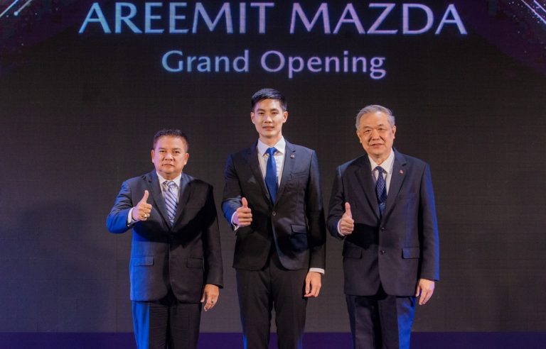 ข่าวรถวันนี้ : มาสด้าทุ่มงบกว่า 120 ล้าน ผุดโชว์รูมใหม่ “อารีมิตรมาสด้ากาฬสินธุ์” เจาะฐานลูกค้าภาคอีสานด้วยบริการที่เอาใจใส่ในทุกรายละเอียด