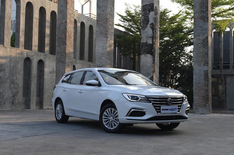 ข่าวรถวันนี้ :  NEW MG EP รถไฟฟ้า 100%  เป็นรถ Station Wagon ที่ขับเคลื่อนด้วยพลังงานไฟฟ้า 100%