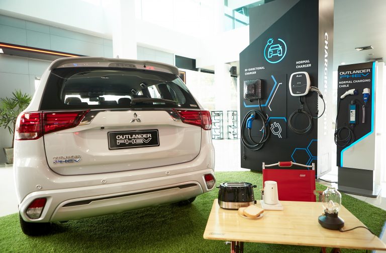 ข่าวรถวันนี้ : มิตซูบิชิ มอเตอร์ส ประเทศไทย เปิดตัวเทคโนโลยี เดนโด ไดร์ฟ เฮ้าส์ ที่สถาบันการศึกษาและฝึกอบรม จังหวัดปทุมธานี