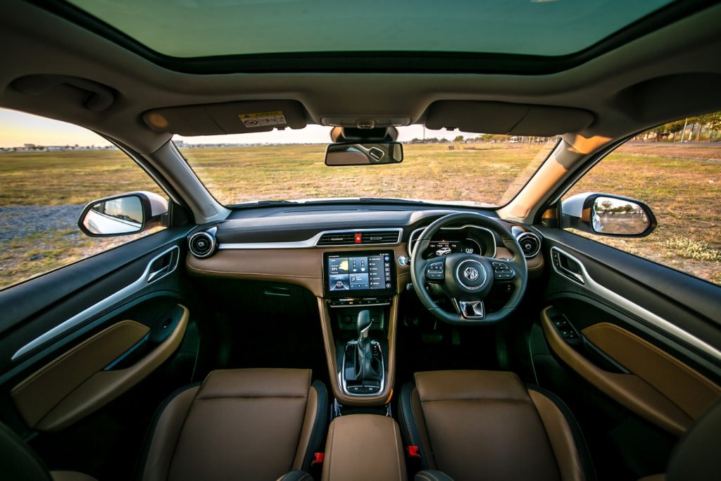 ข่าวรถวันนี้ 2020 : MG ZS สมาร์ทคาร์ เปลี่ยนรถให้เป็นผู้ช่วยรู้ใจ เติมเต็มไลฟ์สไตล์ได้อย่างลงตัวผ่านแคมเปญ “Smartest Driving Buddy” 
