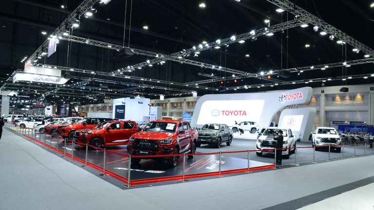 ข่าวรถวันนี้ : ตลาดรถยนต์พฤศจิกายนเริ่มมีสัญญาณบวก ยอดขายรวม 71,716 คัน หดตัวลดลงเพียง 3.2%