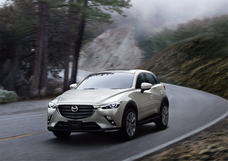 รีวิวรถใหม่ 2021 : NEW MAZDA CX-3 พร้อมสีใหม่ “แพลตทินั่ม ควอตซ์”