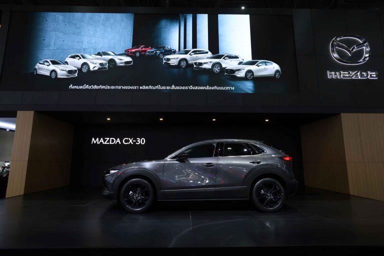 ข่าวรถวันนี้ : มาสด้าเผยยอดจองในงานมอเตอร์ เอ็กซ์โป พุ่งกว่า 2,300 คัน พร้อมขยายแคมเปญพิเศษถึงสิ้นปีที่โชว์รูมทั่วประเทศ