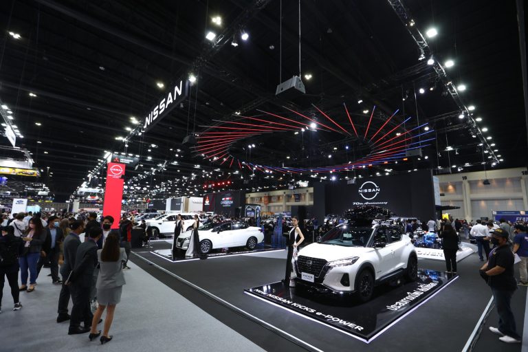 ข่าวรถวันนี้ : นิสสัน เปิดตัวรถยนต์รุ่นฉลอง 70 ปี ในงานมหกรรมยานยนต์ ครั้งที่ 39