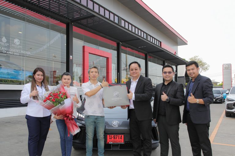 MG EV 10,000 Units Delivered Photo (1)