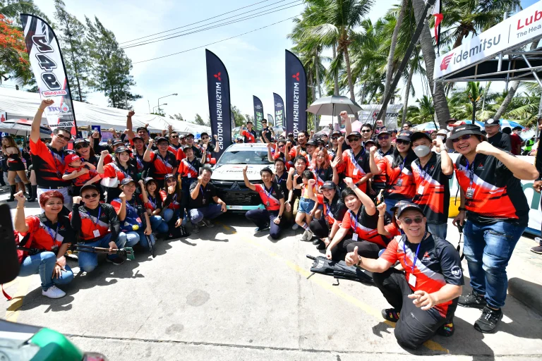 มิตซูบิชิ นำทีมลูกค้าเกาะขอบสนามเชียร์ Thailand Super Series 2023