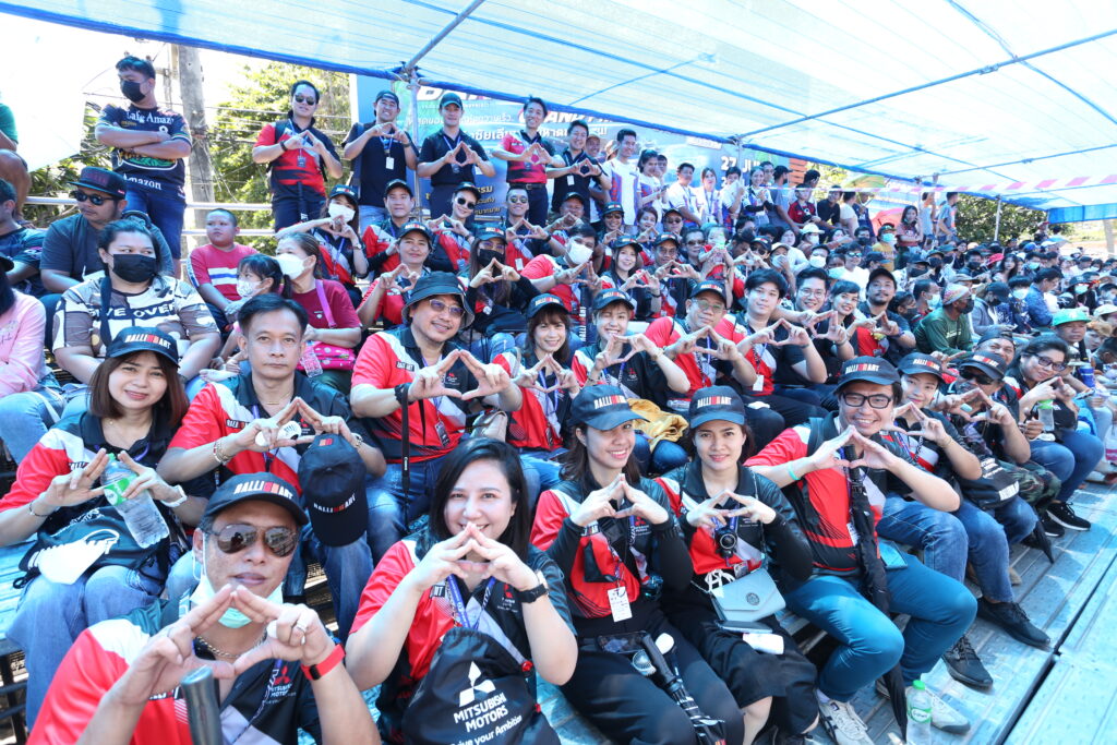 ข่าวรถวันนี้ : มิตซูบิชิ มอเตอร์ส ประเทศไทย ต่อเนื่องความสนุก กับทริปสุดเอ็กซ์คลูซีฟ นำทีมลูกค้าเกาะขอบสนามเชียร์ Thailand Super Series 2023 ณ บางแสน สตรีท เซอร์กิต