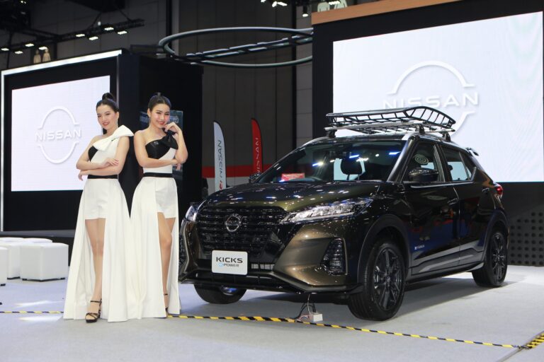 ข่าวรถวันนี้ : นิสสัน เปิดตัว คิกส์ อี-พาวเวอร์ สีเขียว “ไทเทเนียม กากี” ใน บิ๊ก มอเตอร์ เซล 2023