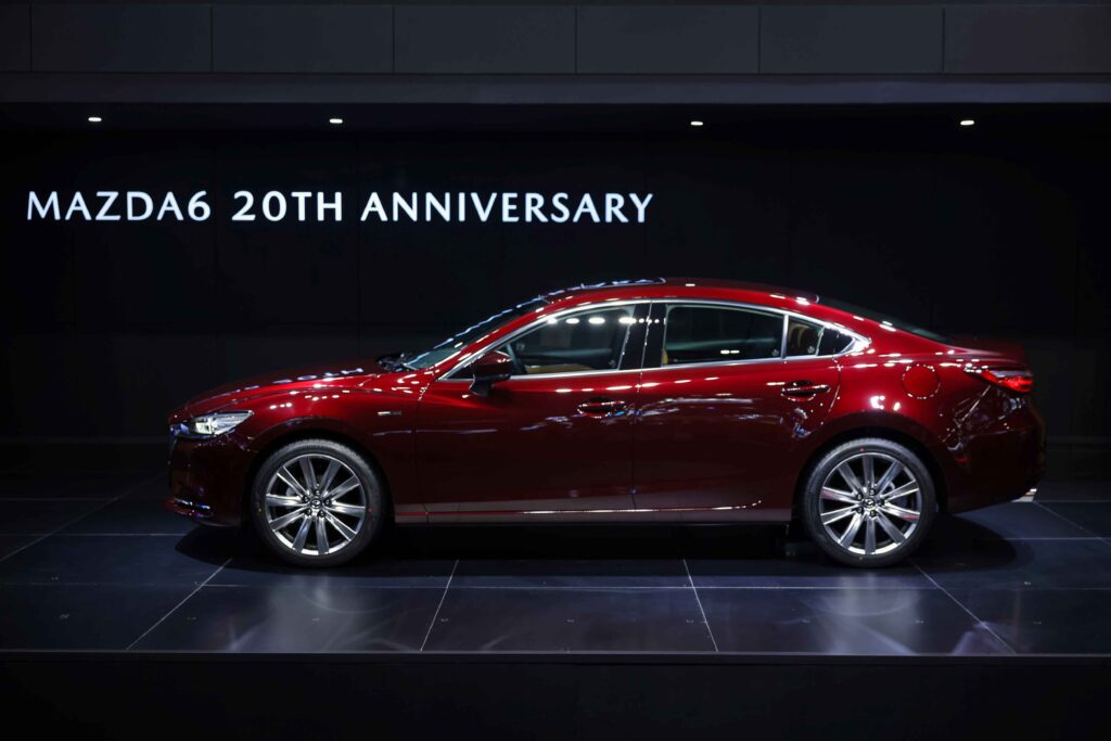 ข่าวรถวันนี้ : บูธมาสด้า สุดคึกคักประชาชนหลั่งไหลชม Mazda6 รุ่นพิเศษ พร้อมสัมผัสรถยนต์มาสด้าครบทุกรุ่นรับโปรโมชั่นสุดคุ้มส่งท้ายปี