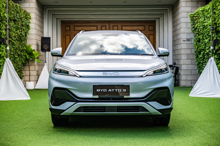 ข่าวรถวันนี้ : เรเว่ เปิดตัว New BYD ATTO 3 รุ่นปี 2024
