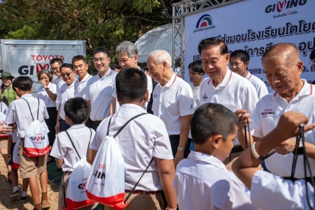 ข่าวรถวันนี้ : มูลนิธิโตโยต้าประเทศไทย ส่งมอบโรงเรียนยั่งยืนวิทยา เพื่อสานต่อเจตนารมณ์ขับเคลื่อนไทยให้ยั่งยืน ภายใต้โครงการ “TOYOTA GIVING”