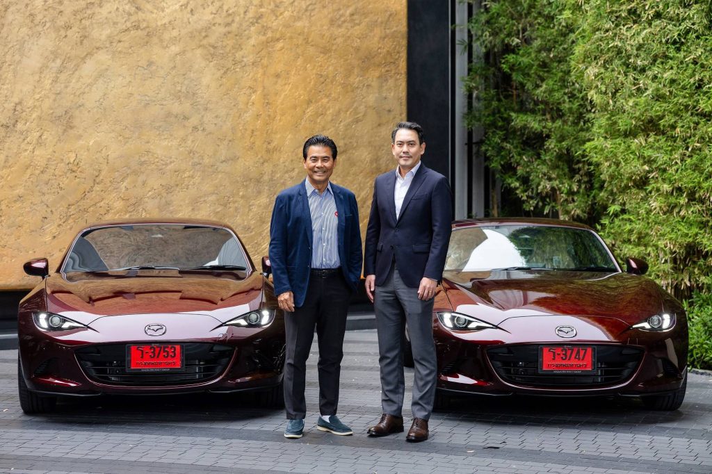 ข่าวรถวันนี้ : มาสด้า ส่งมอบ MX-5 รุ่นลิมิเต็ด ฉลอง 35 ปี ราคาพิเศษ 3,029,000 บาท มีเพียง 4 คัน ในประเทศไทย