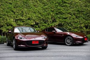 ข่าวรถวันนี้ : มาสด้า ส่งมอบ MX-5 รุ่นลิมิเต็ด ฉลอง 35 ปี ราคาพิเศษ 3,029,000 บาท มีเพียง 4 คัน ในประเทศไทย