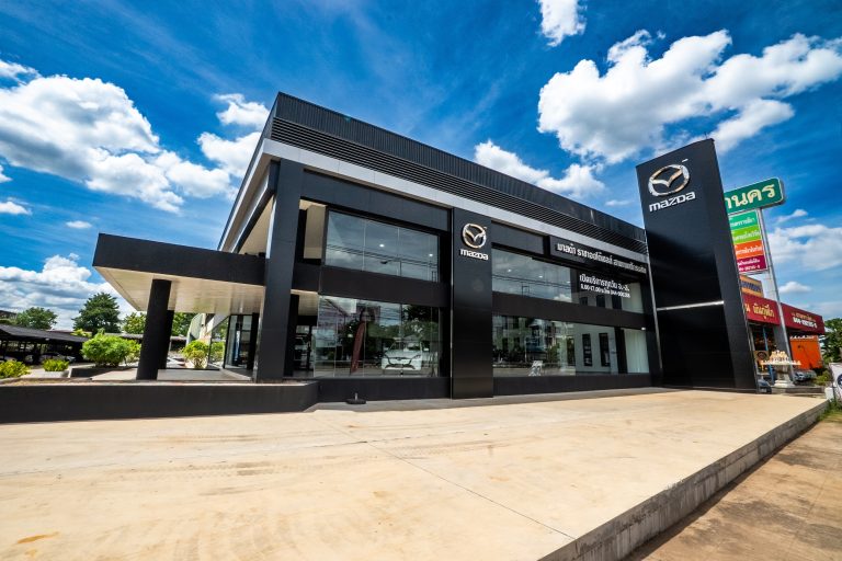 ข่าวรถวันนี้ : มาสด้าราชาออโต้เซลส์หนึ่งเดียวในโคราชฉลองครบรอบ 58 ปี ทุ่มลงทุนกว่า 500 ล้านบาท เปิดโชว์รูมแห่งใหม่ 4 สาขา