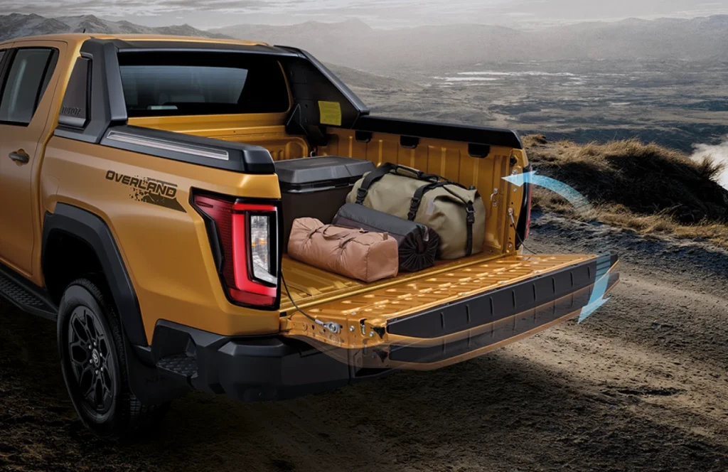 TOYOTA แนะนำ HILUX TRAVO และ TRAVO-e ปิคอัพเจเนอเรชั่นใหม่