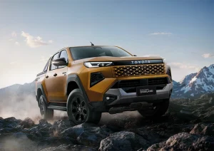 TOYOTA แนะนำ HILUX TRAVO และ TRAVO-e ปิคอัพเจเนอเรชั่นใหม่